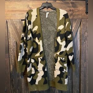 Forever 21 Camouflage Cardigan Sweater